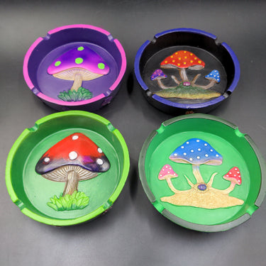 Mushroom Round Polyresin Ashtray | 4.25